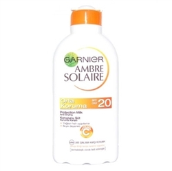 Garnier - Garnier Spf20+ Güneş Koruyucu Süt 200ml